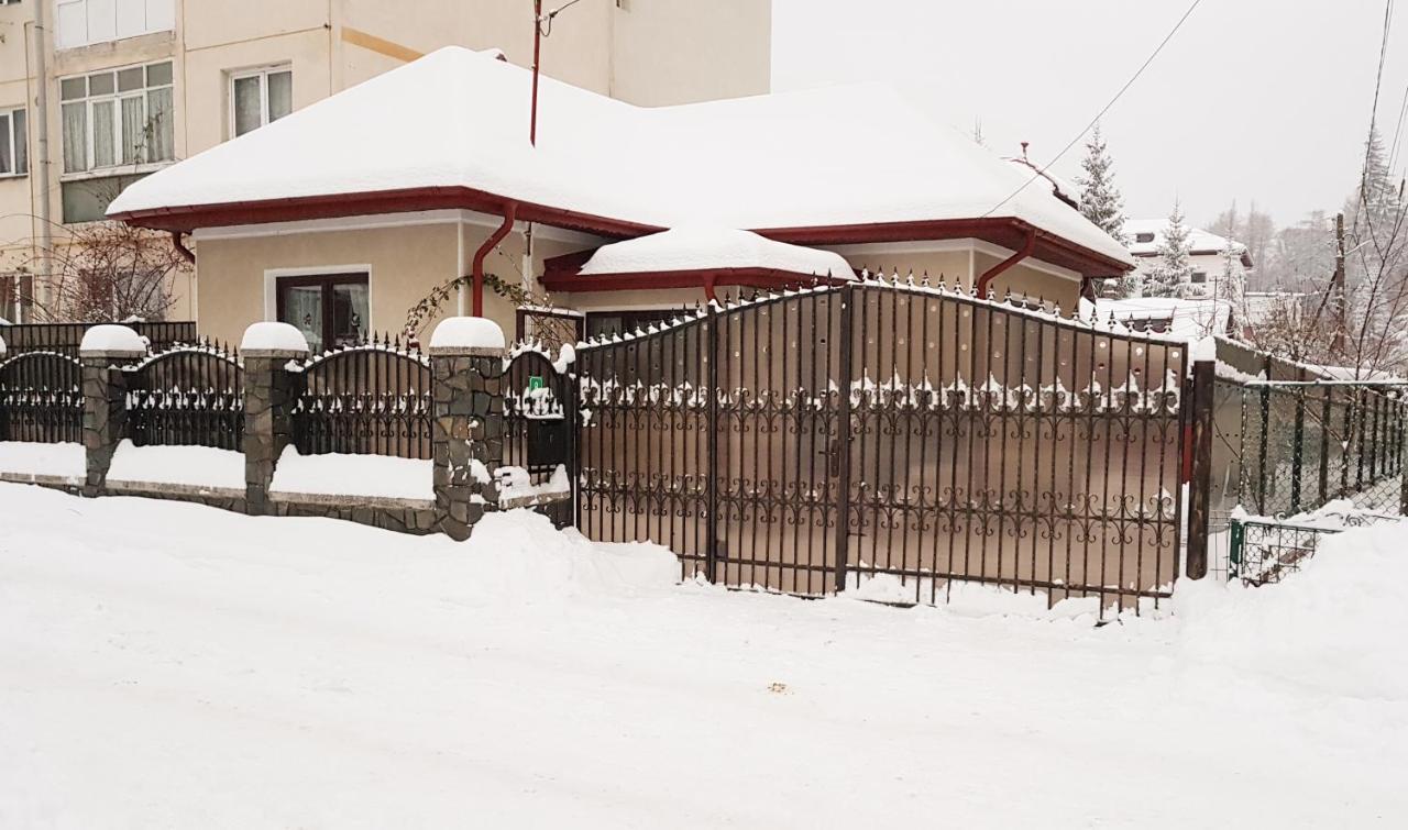 Case de vacanță Casa Bunicii *